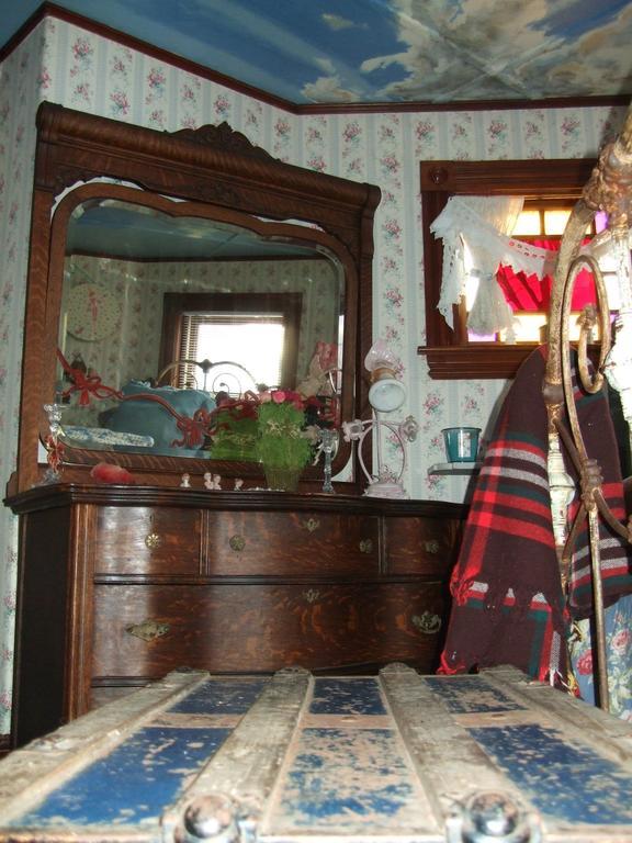 קיטרי Enchanted Nights Bed & Bath חדר תמונה