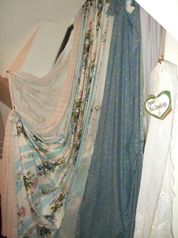 קיטרי Enchanted Nights Bed & Bath חדר תמונה