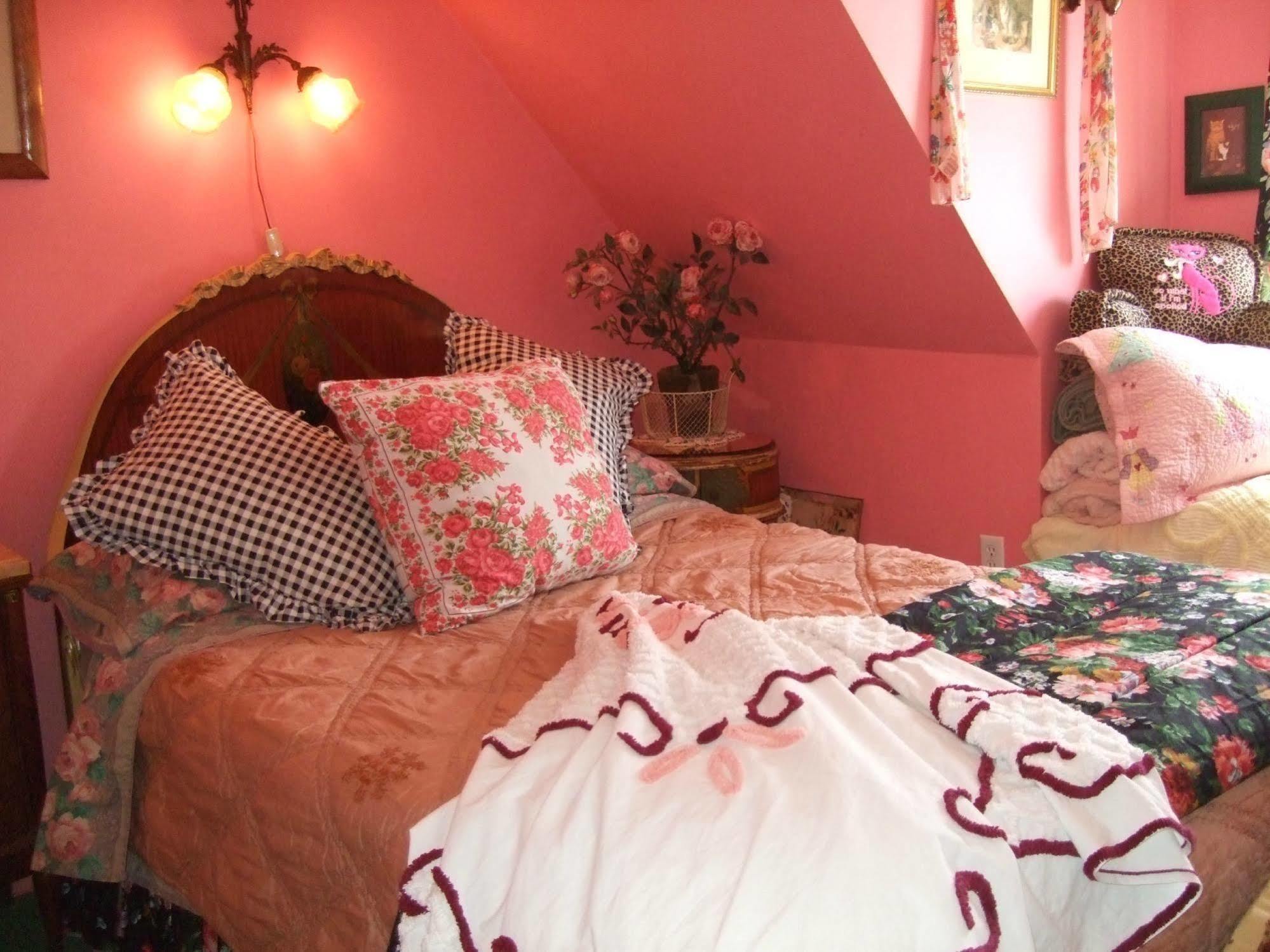 קיטרי Enchanted Nights Bed & Bath מראה חיצוני תמונה
